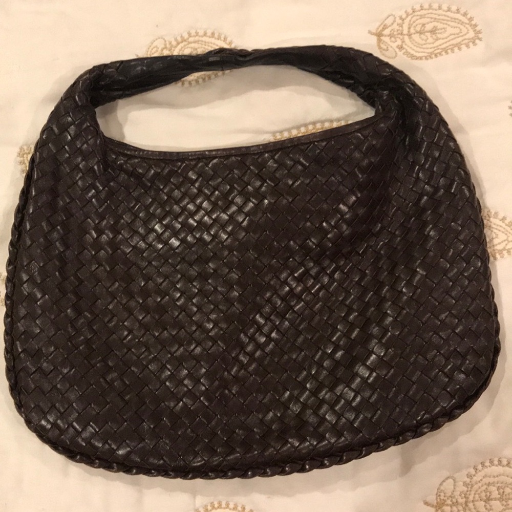 Authentic Bottega Venetta brown leather hobo.